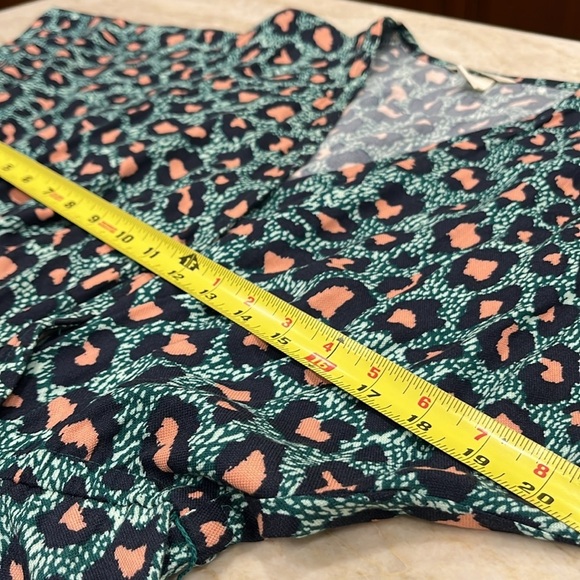 H&M Limited Edition Leopard Print Faux Wrap Jumpsuit | Teal with Pink‎ Spots | 6 - Picture 8 of 16